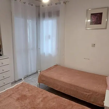 Rhodes Gardens * Paphos