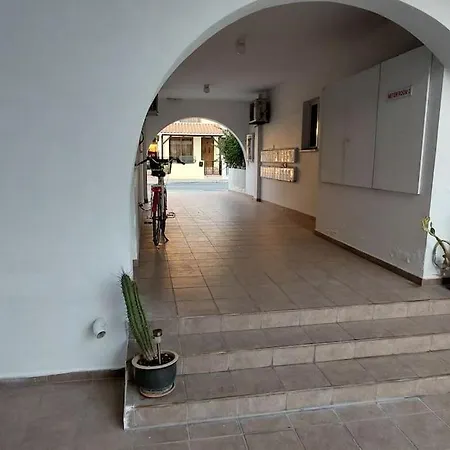 Cozy 1br With Pool Heart Of *
