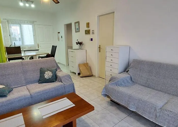 Rhodes Gardens Appartement Paphos