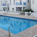 דירה Cozy 1br With Pool Heart Of פאפוס