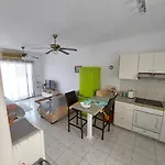 Cozy 1br With Pool Heart Of דירה *