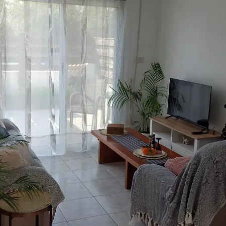 Cozy 1br With Pool Heart Of